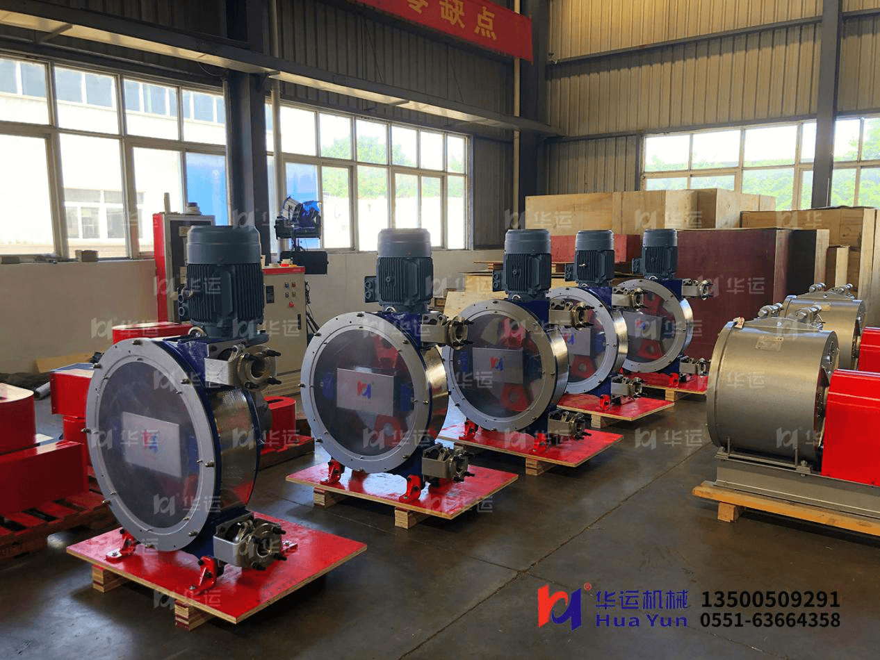 華運(yùn)又一批出口韓國(guó)新型專利軟管泵整裝待發(fā)