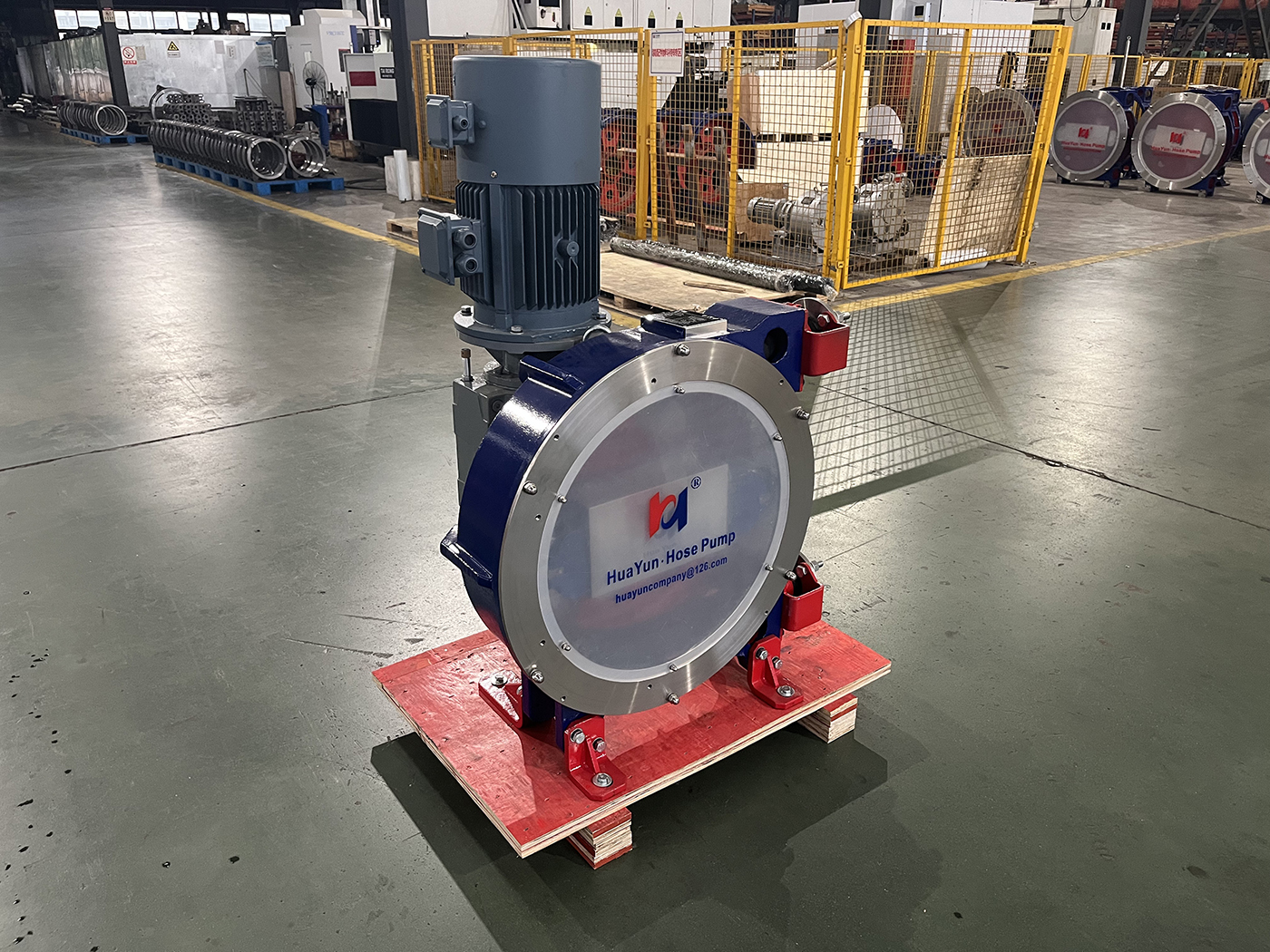 華運(yùn)機(jī)械出口美國(guó)軟管泵制造完成，中國(guó)智造叩響北美市場(chǎng)大門